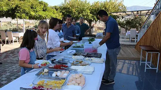 Fethiye Gazeteciler Derneği Kahvaltıda Buluştu