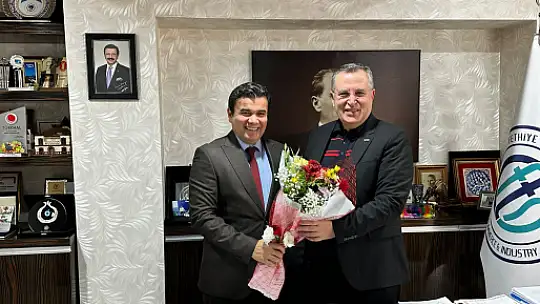 Aday adayı Yiğit, STK'ları ziyaret etti