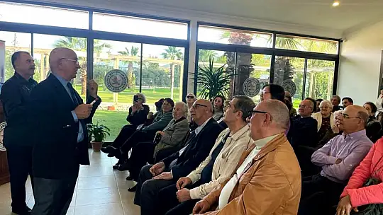 Alzheimer Defneği'nde seminer düzenlendi