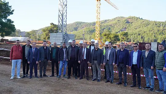 Başkan Akdenizli 'TOKİ'de Temel Atma Töreni Yapılacak'