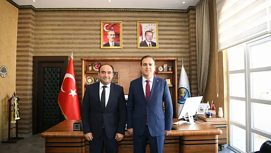 Vali Akbıyık'tan Seydikemer  Belediyesine Ziyaret