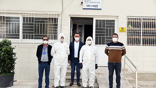 41 mahallede bulunan tüm camilerde temizlik çalışması başladı 