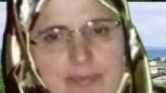 OĞLUNUN CENAZESİNİ ALMAYA GELİRKEN KAZADA HAYATINI KAYBETTİ