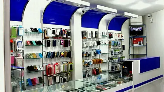 Dolar telefoncuları da vurdu