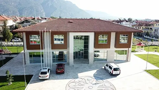 Cezaevi binası 'Gençlik Merkezi' oldu