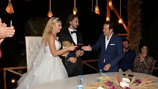 Mert ile Begüm'ün en mutlu günü