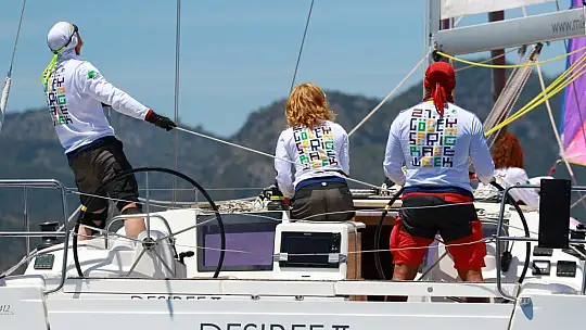 Atatürk'ü Anma Gençlik ve Spor Kupası ödülleri sahiplerini buldu
