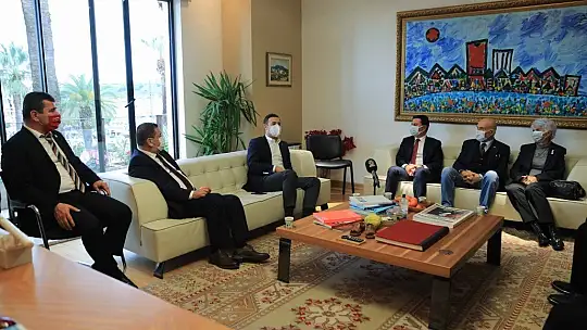 CHP Genel Başkan Yardımcısı Akın'dan Başkan Aras'a Ziyaret