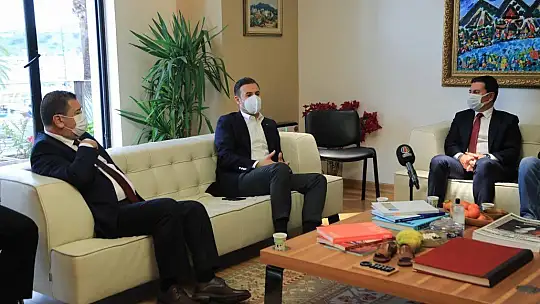 CHP Genel Başkan Yardımcısı Akın'dan Başkan Aras'a Ziyaret