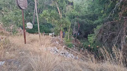 CİNAYETE KURBAN GENCİN KİMLİĞİ TESPİT EDİLDİ