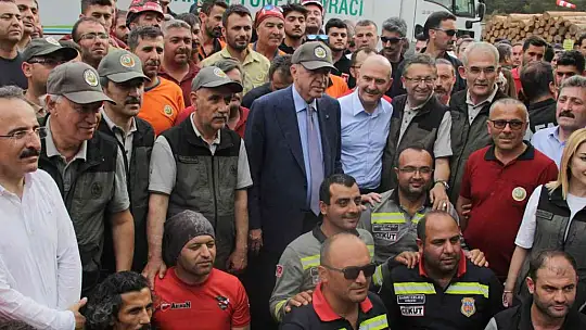 Cumhurbaşkanı Erdoğan: 'Yangın büyük oranda kontrol altına alındı'