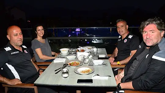 Fethiyespor ikinci maçı kampta bekliyor