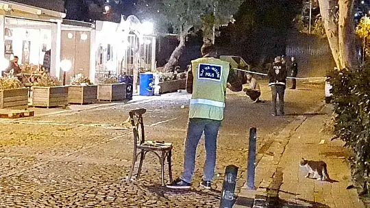 'KÜFÜR' TARTIŞMASI KANLI BİTTİ, MEKAN ÖNÜNE GELİP KURŞUN YAĞDIRDI 1 YARALI