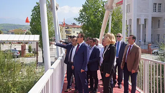 Vali Akbıyık'tan Seydikemer  Belediyesine Ziyaret