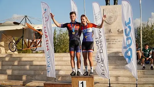 Dağ bisikletleri Fethiye'de şehre indi