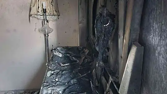 DALAMAN'DA EV YANGINI