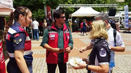 Dalyan'da kadına yönelik şiddete 'dur' denildi