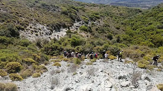 Datça'da Ata'ya saygı yürüyüşü