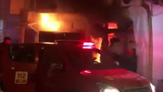 Datça'da bir zincir market şubesinde çıkan yangında maddi hasar meydana geldi