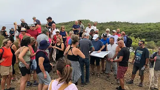 DATÇA'DA DOĞA YÜRÜYÜŞÜ VE ÇEVRE TEMİZLİĞİ YAPILDI