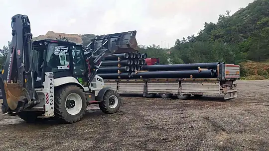 Datça'da içme suyu döşenmeye başladı