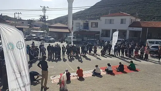 Datçalılar 'Badem Çiçeği Festivali' kapsamında birbirleri ile yarıştı