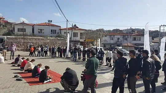 Datçalılar 'Badem Çiçeği Festivali' kapsamında birbirleri ile yarıştı