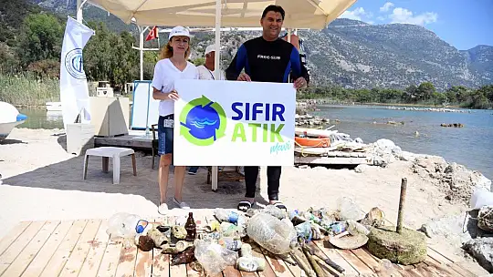 Dalgıç Başkandan deniz dibi temizliği