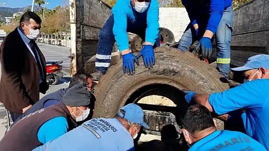 Denizden bisiklet çıktı, dalgıçlar şaşırdı