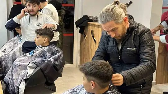 DEPREMZEDE ÇOCUKLARI TIRAŞ ETTİLER