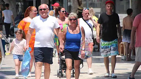 Dev gemi bin 411 yolcusuyla Bodrum'a geldi