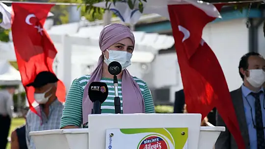 Sen de Gel Down Kafe hizmete açıldı