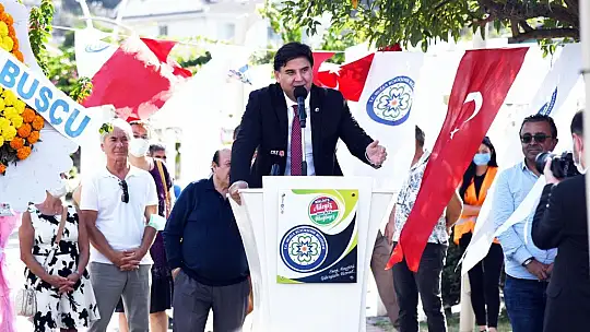 Sen de Gel Down Kafe hizmete açıldı