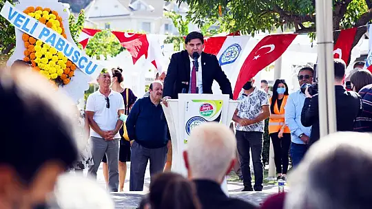 Sen de Gel Down Kafe hizmete açıldı