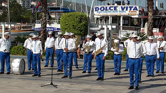 2022-2023 EĞİTİM ÖĞRETİM YILI TÖRENLE BAŞLADI