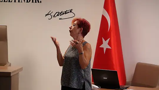 ALZHEİMER DERNEĞİ'NDEN TOPLANTI