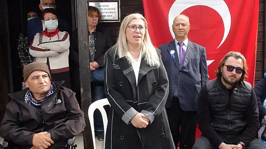 Engelli Çocukları Sevindirdiler