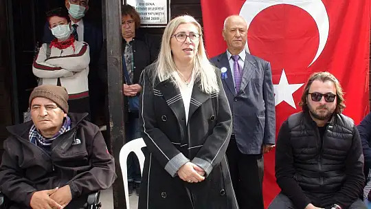 Engelli Çocukları Sevindirdiler