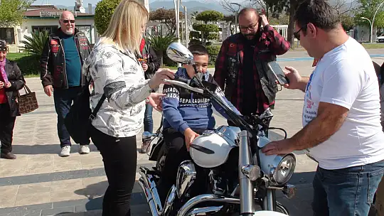 OTİZM FARKINDALIK GÜNÜ'NDE ANLAMLI ETKİNLİK