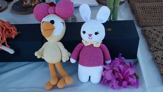 EL EMEĞİ ÜRÜNLER SAHİPLERİNİ BEKLİYOR