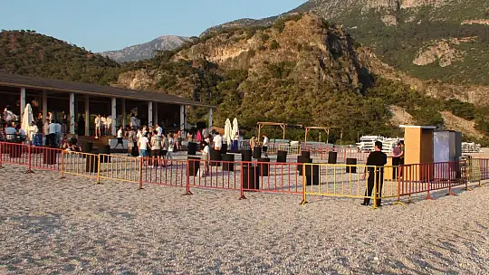 Kumburnu'nda Dj Çabakçor Rüzgârı Esti