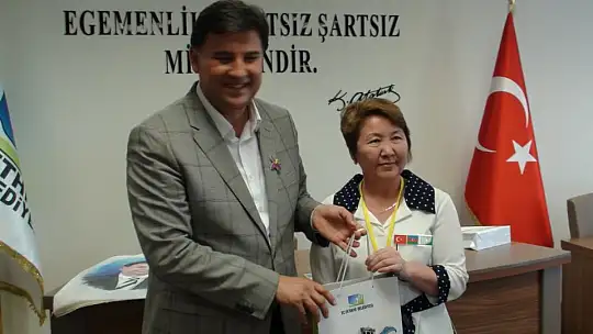 Edebiyatçılar Fethiye'de Buluştu