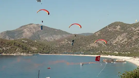 Türk Yıldızlarının prova uçuşu nefesleri kesti