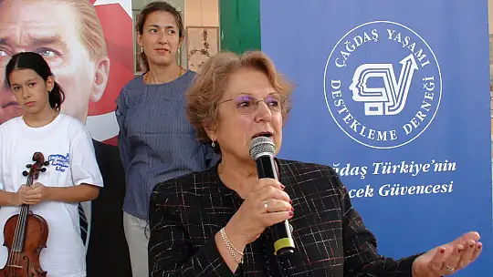 ÇAĞDAŞ AMATÖR RESSAMLAR SERGİSİ AÇILDI