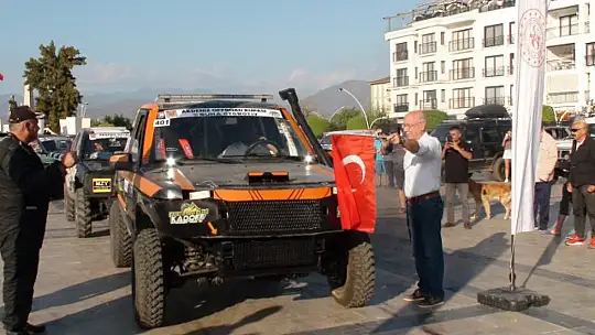 OFFROAD ARAÇLARI, BEŞKAZA MEYDANI'NDA