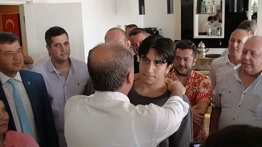 Genel Başkan İnce, Fethiye'de Basın İle Bir Arada