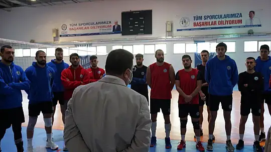 Başkan tokat, Milas Belediyespor antrenmanını ziyaret etti
