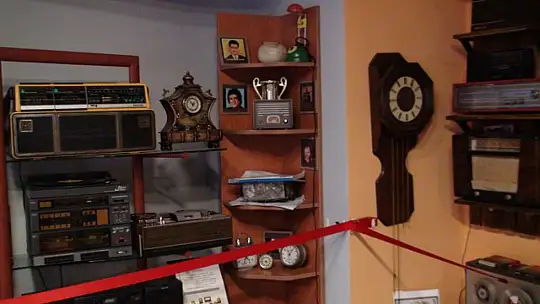 AZİZ ÇETİNKAYA SERGİSİ HALKLA BULUŞUYOR