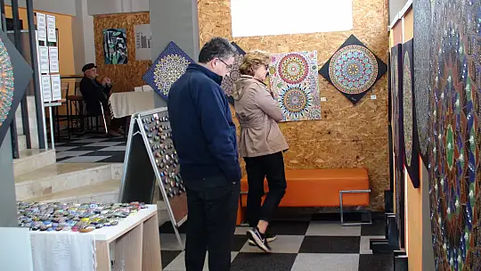 SOKAK HAYVANLARI ADINA SERGİ