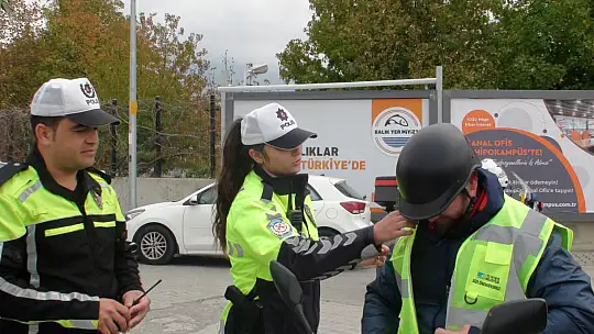 2022'DE TRAFİK DENETLEME BÜRO AMİRLİĞİNDEN ARALIKSIZ EĞİTİM